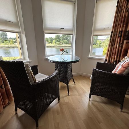 Coleraine Riverside Apartment Екстер'єр фото